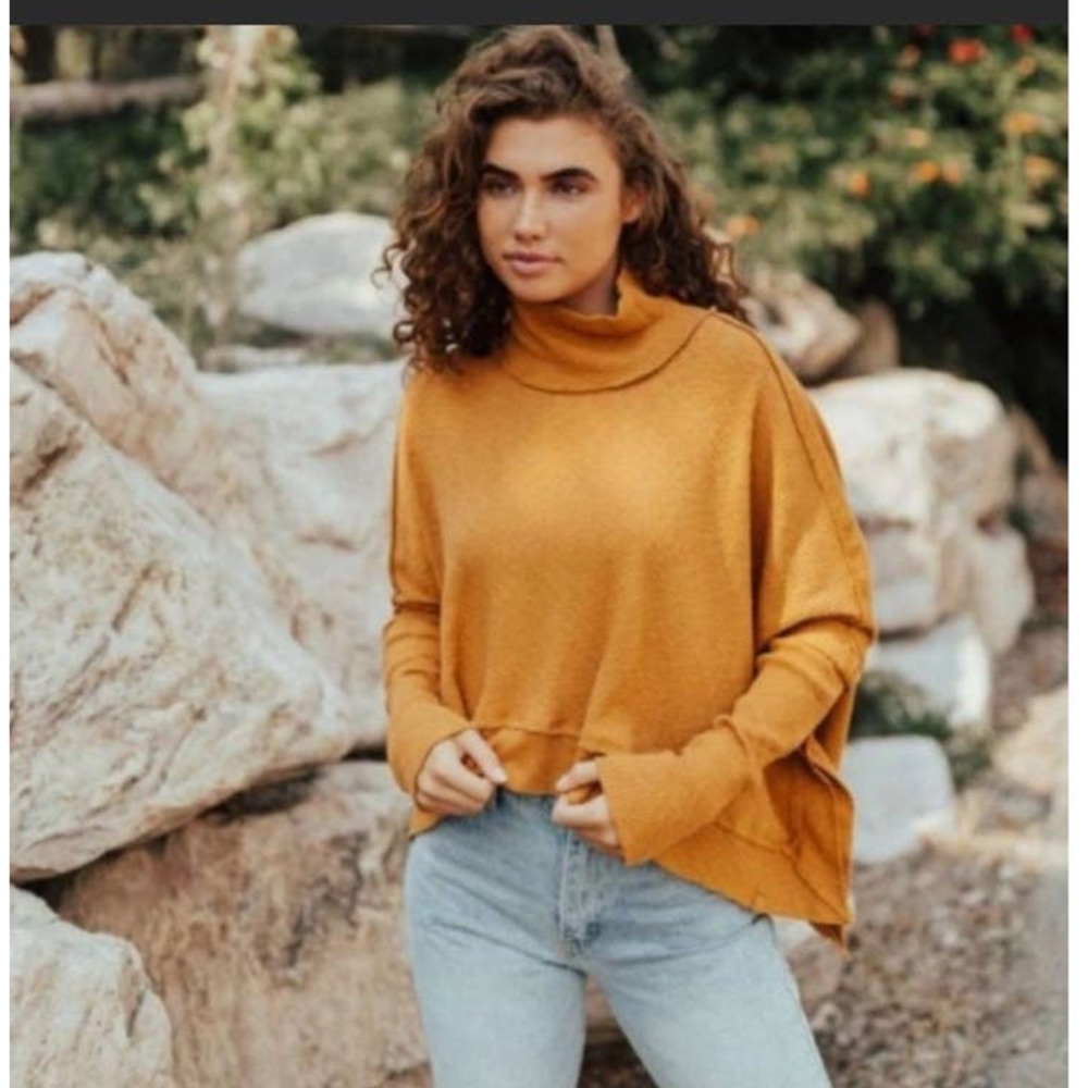 NWT Free people juicy long sleeve canyon moon size small